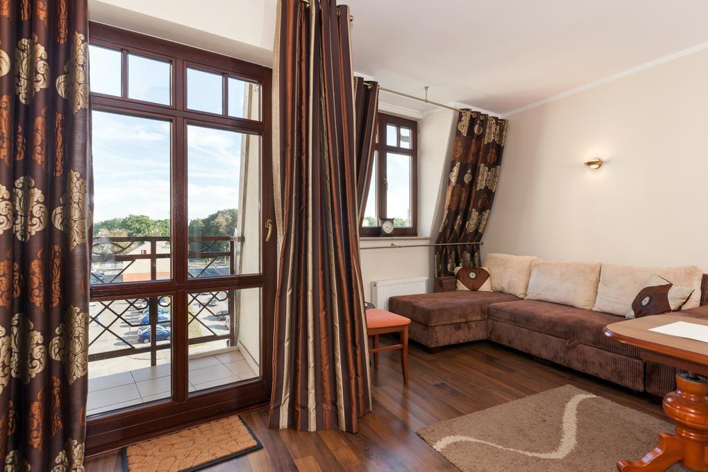 Apartamenty Pod Orlami By Noclegi Renters Свіноуйсьце Екстер'єр фото